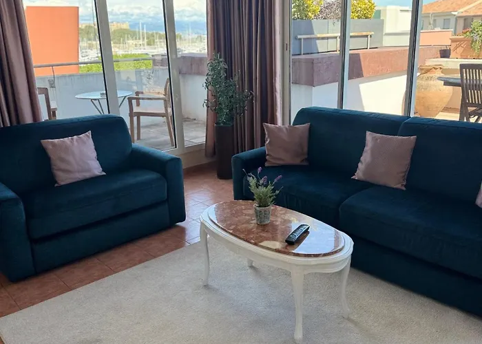 Penthouse - Jacuzzi - Terrace - Parking - 2 Pools Lägenhet Antibes