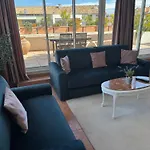 Daire Penthouse - Jacuzzi - Terrace - Parking - 2 Pools