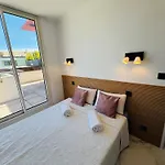 Daire Penthouse - Jacuzzi - Terrace - Parking - 2 Pools *