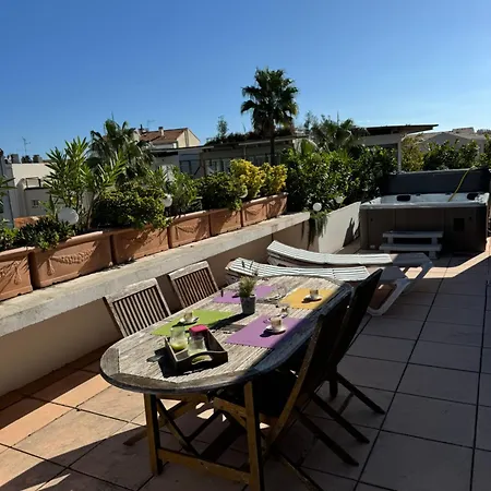 Penthouse - Jacuzzi - Terrace - Parking - 2 Pools Apartment Antibes