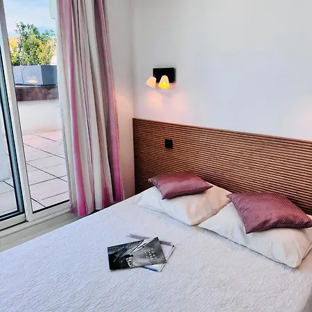 Penthouse - Jacuzzi - Terrace - Parking - 2 Pools アパート