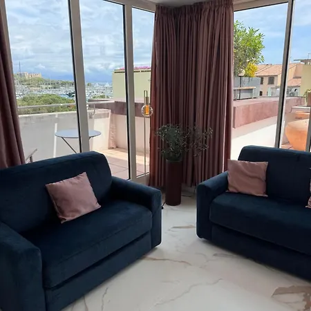 Penthouse - Jacuzzi - Terrace - Parking - 2 Pools アパート *