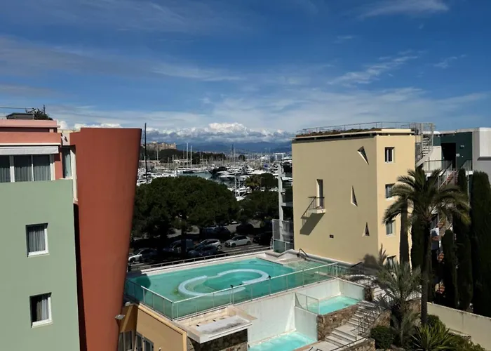 Appartement Penthouse - Jacuzzi - Terrace - Parking - 2 Pools *